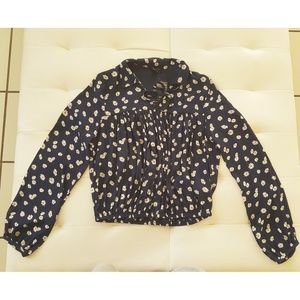 Top blouse with flowers